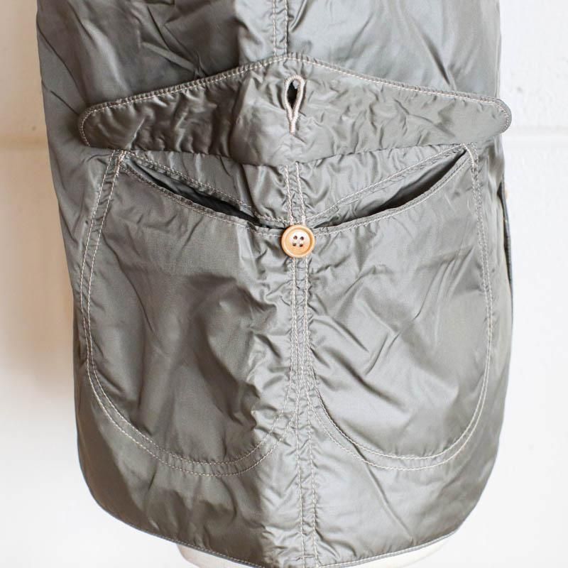 Royal Traveler / Nylon taffeta  Olive