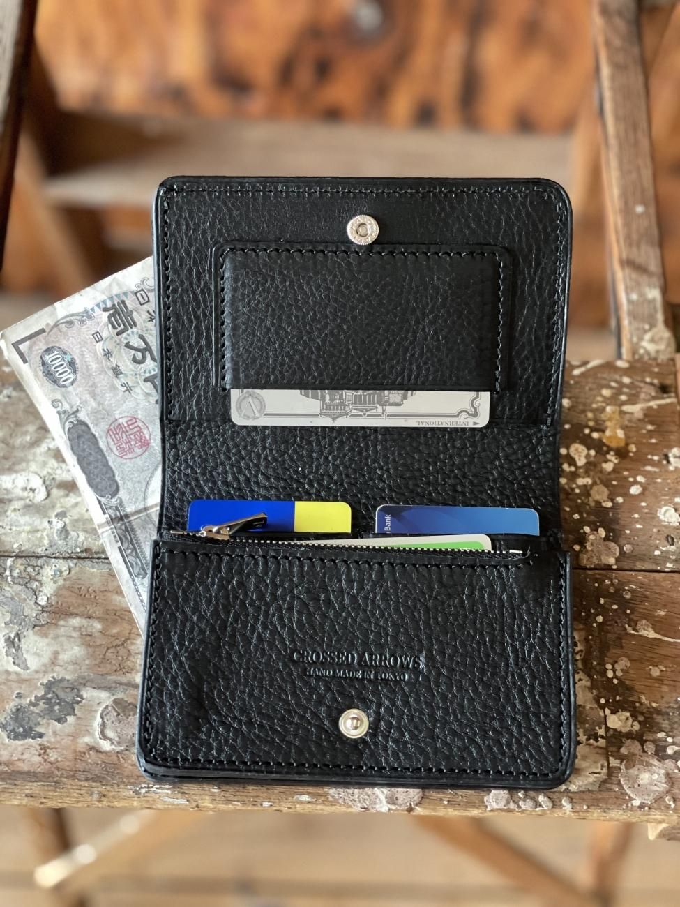 イタリアアリゾナレザー スタッズトラッカーウォレット 財布 ブラック
