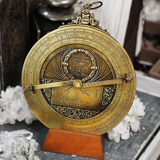 ガ*ト様 【レア•美品】アストロラーべ　Astrolabe　天体観測儀　真鍮製 レア•美品】アストロラーべ Astrolabe 天体観測儀 真鍮製 天体