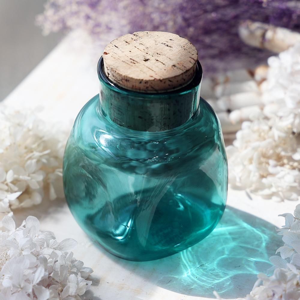 ◼️空き瓶さ◼️ペトリュス　 2006 Pomerol コルク、かキャップ付き ◼️空き瓶さ◼️ペトリュス 2006 Pomerol コルク、かキャップ