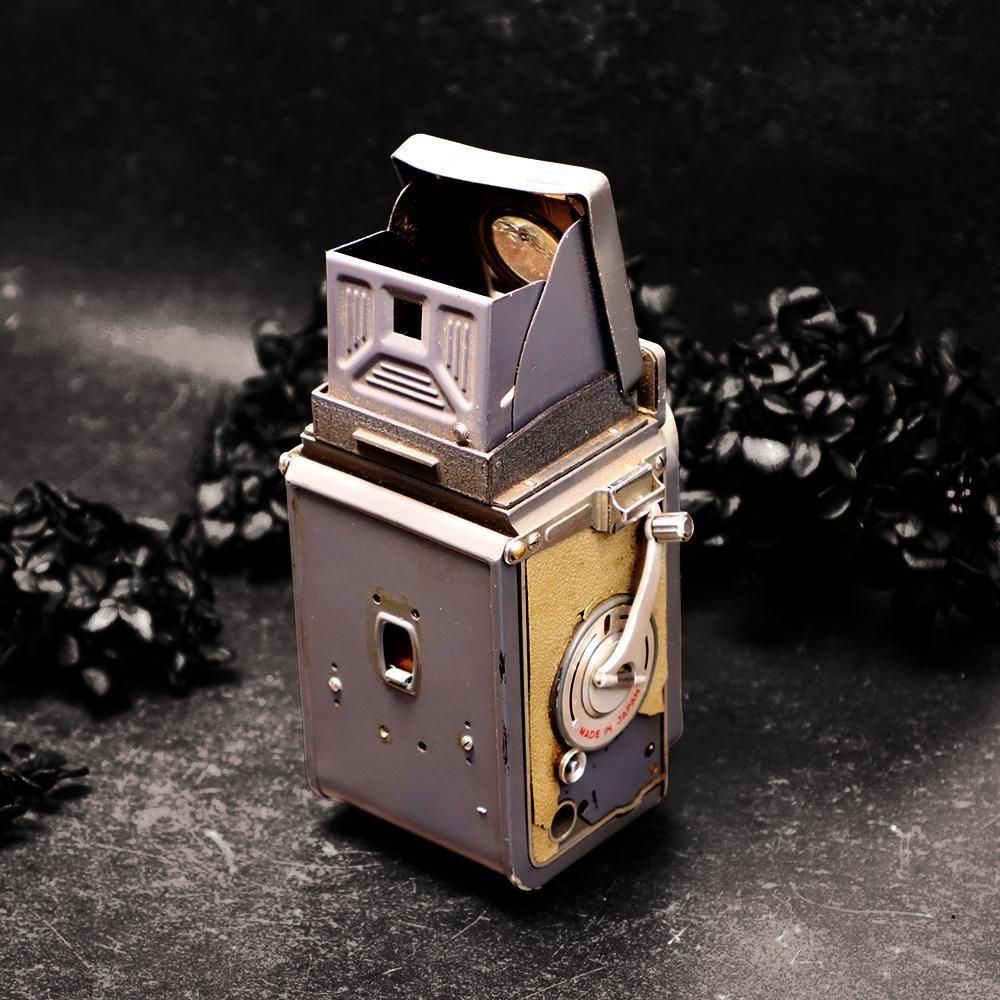 古びた二眼レフカメラ（ジャンク）- 海福雑貨通販部