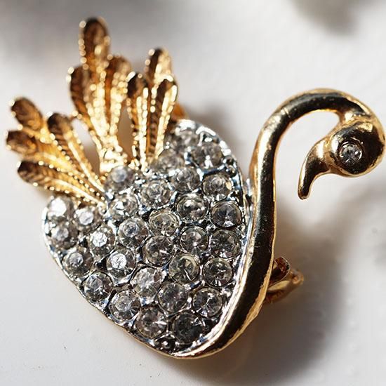 白鳥のブローチ - 海福雑貨通販部