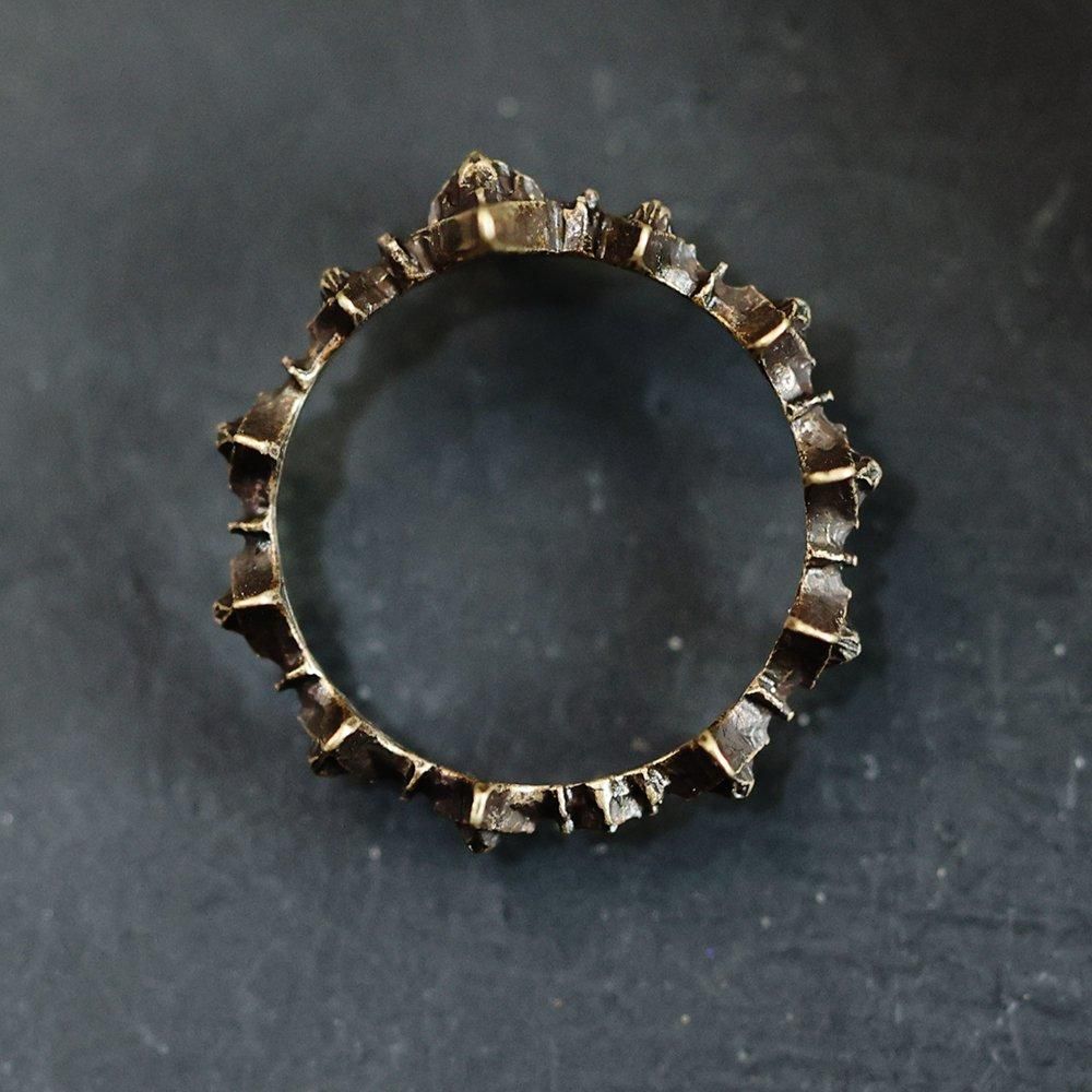 リング「ティアクラウン・金古美」（福袋展限定色） - 海福雑貨