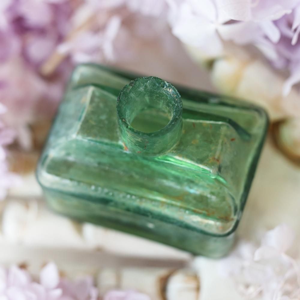 アンティーク　薄緑紫文入り花瓶 楽天市場】送料無料【 天開花器小（紫陽花） 】花瓶 インテリア