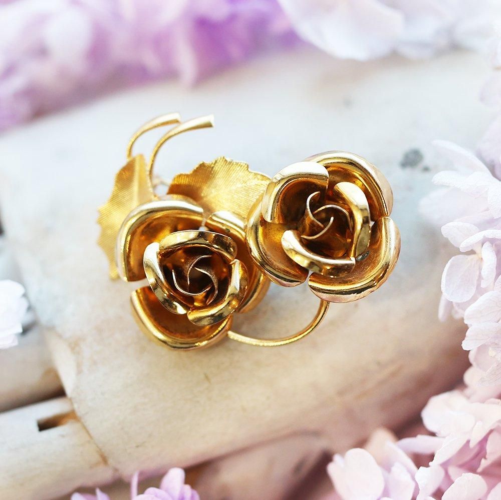 新品未使用　薔薇モチーフブローチ ハンドメイド 4点 手刺繍ブローチ 薔薇モチーフ 牛革仕上げ