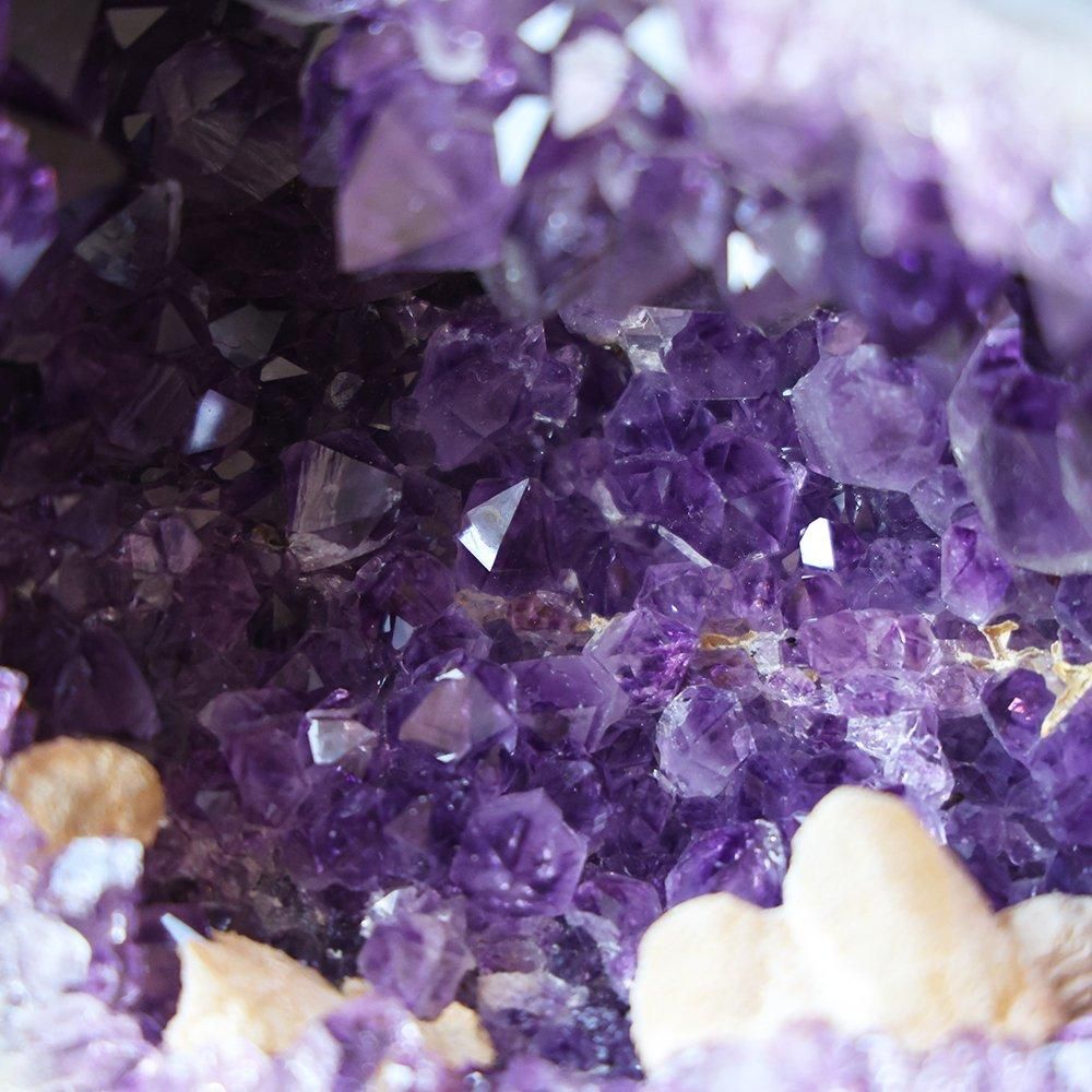 特大サイズ アメジストジオード 直径約14cm3.8kg アメジストジオード 1.04トン 本社にて