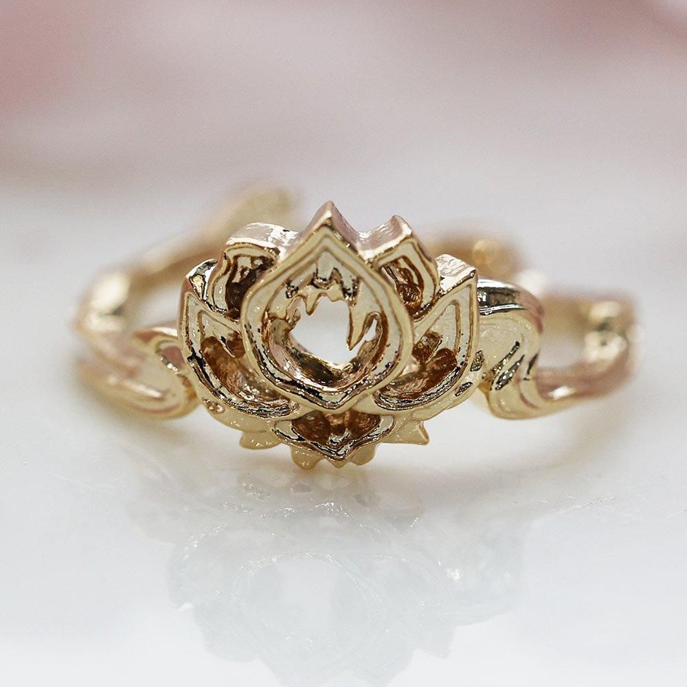 リング「フラワーシリーズ・蓮の花・金」 - 海福雑貨通販部