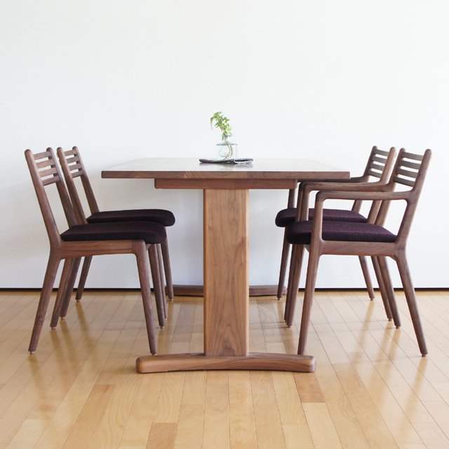 メープル | 無垢テーブルや椅子、ソファのことなら静岡の無垢家具専門 