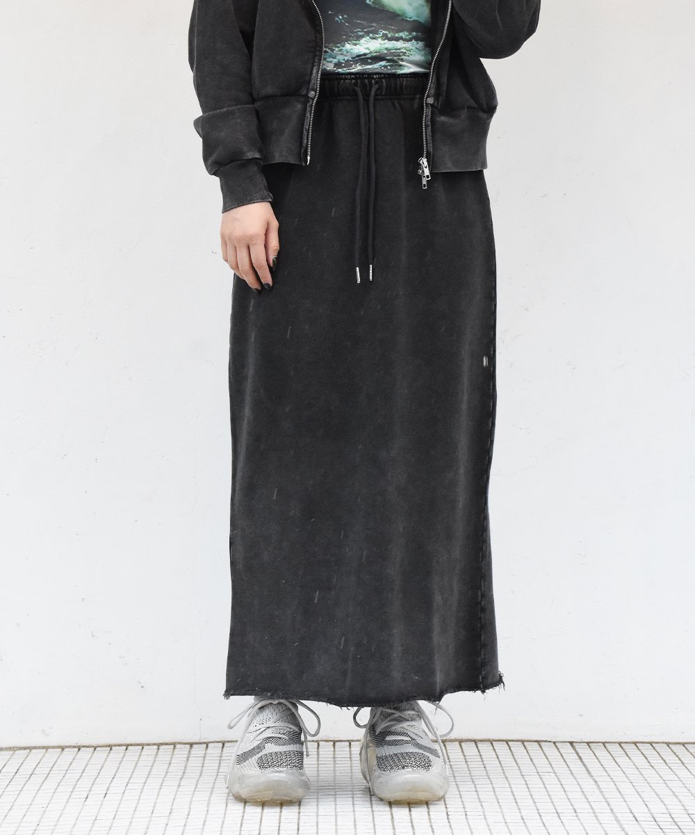 AloreChemical Long Skirt (2Color)<img class='new_mark_img2' src='https://img.shop-pro.jp/img/new/icons8.gif' style='border:none;display:inline;margin:0px;padding:0px;width:auto;' />