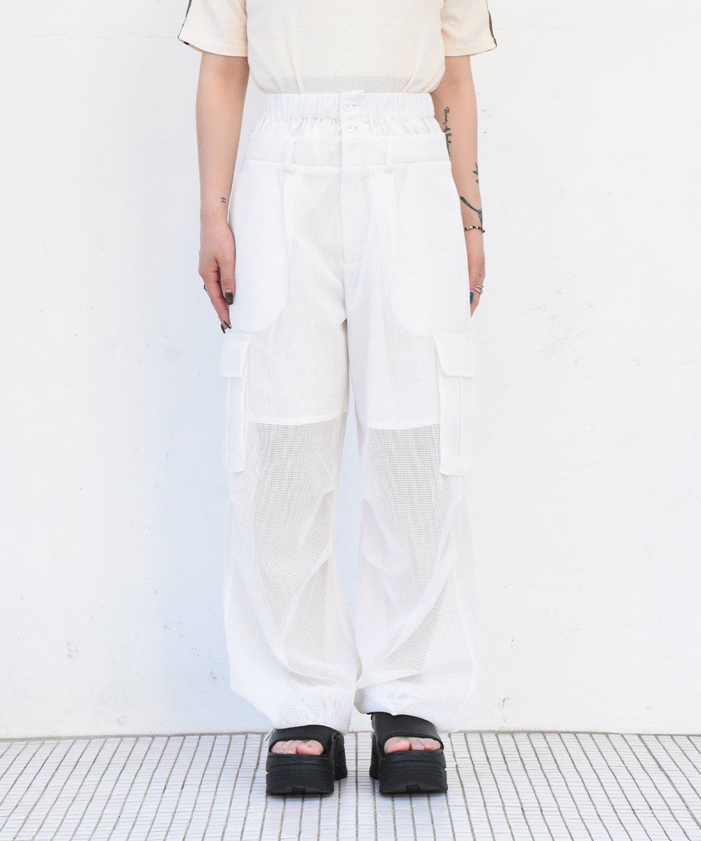 WoMW Waist Mesh Cargo Pants (OFF WHITE)<img class='new_mark_img2' src='https://img.shop-pro.jp/img/new/icons56.gif' style='border:none;display:inline;margin:0px;padding:0px;width:auto;' />