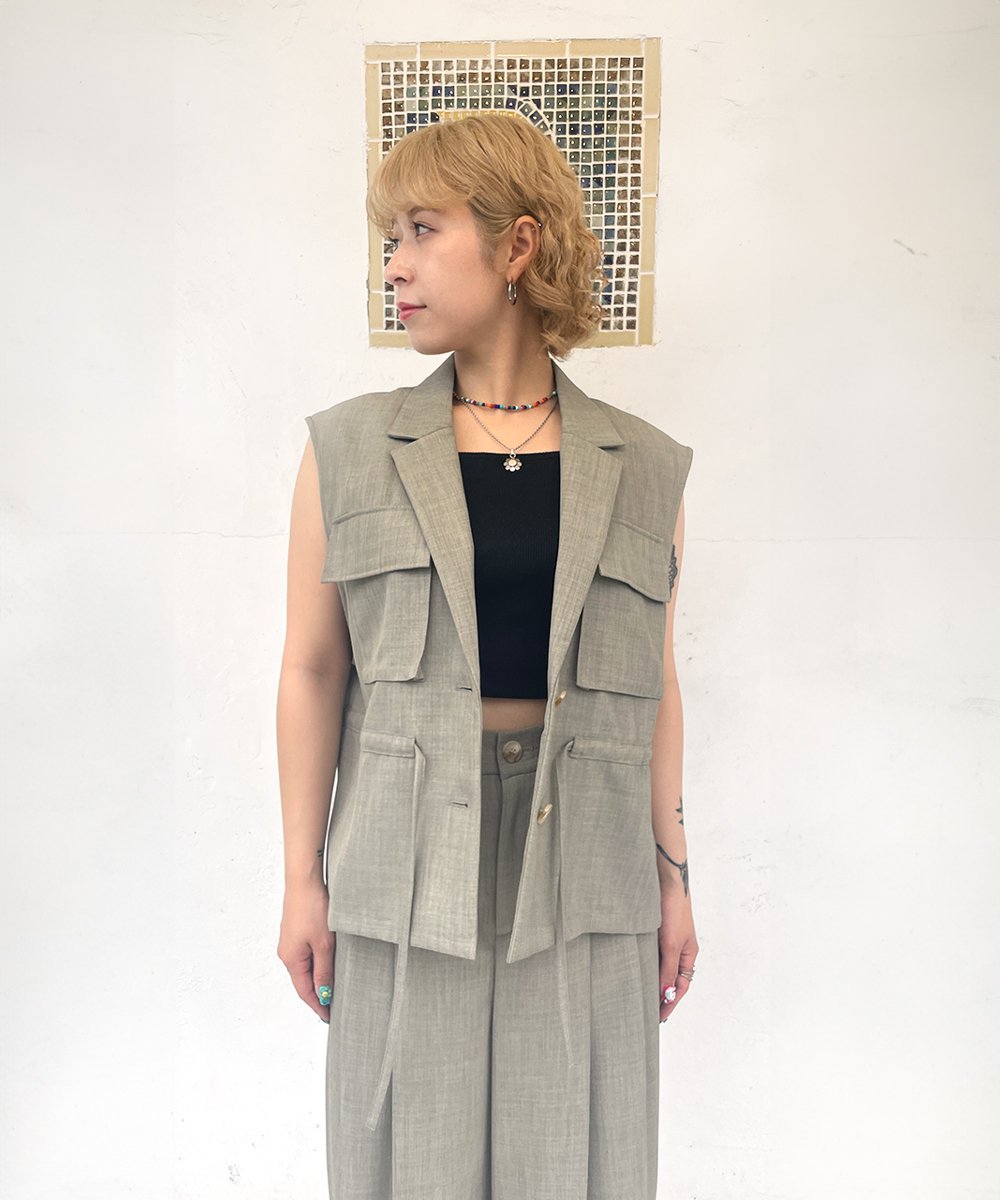 CHIGNONSafari Tailor Vest (L/Khaki)<img class='new_mark_img2' src='https://img.shop-pro.jp/img/new/icons8.gif' style='border:none;display:inline;margin:0px;padding:0px;width:auto;' />
                      </a>
          <a href=