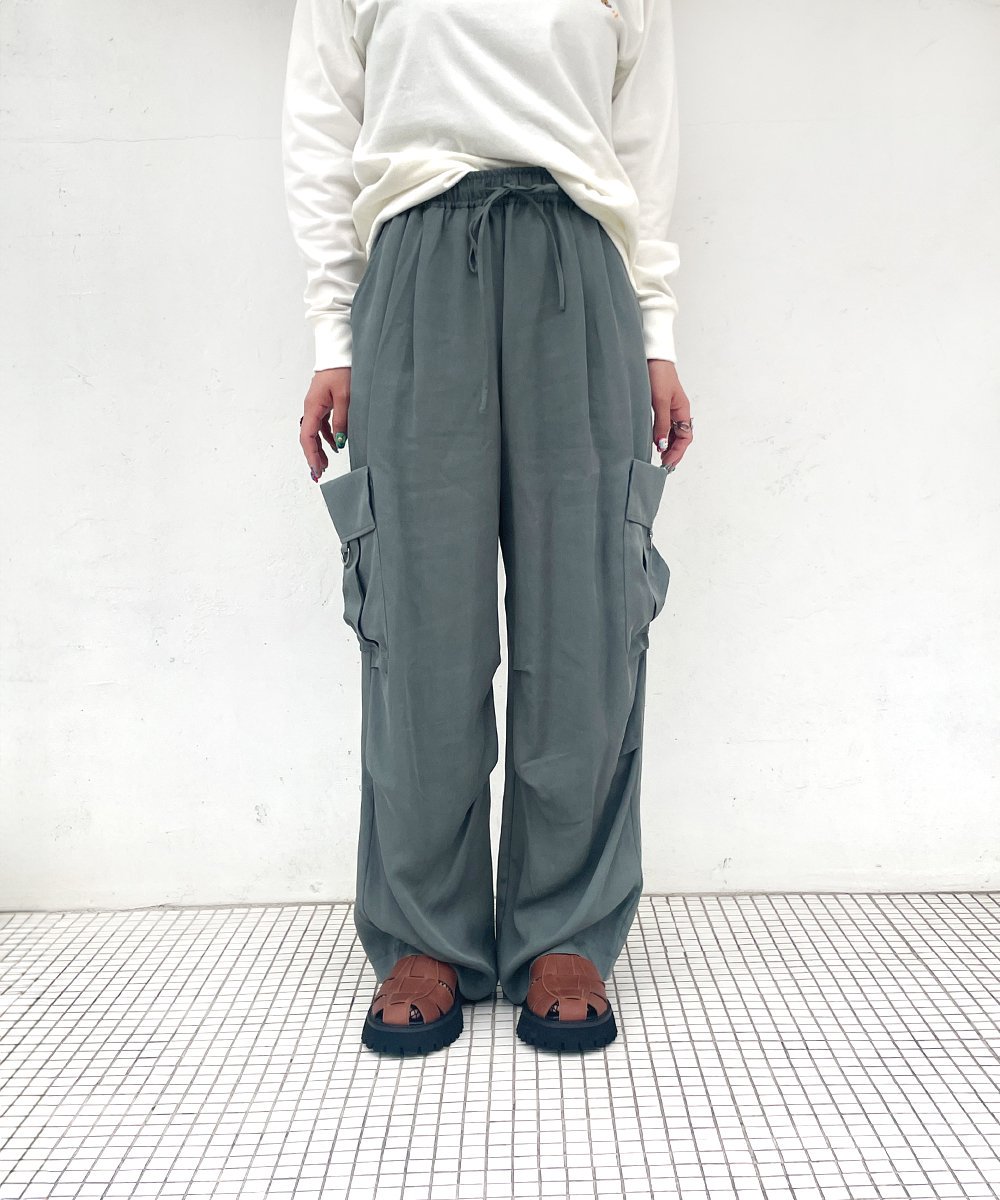CHIGNNTencel Cargo Pants (Khaki)<img class='new_mark_img2' src='https://img.shop-pro.jp/img/new/icons8.gif' style='border:none;display:inline;margin:0px;padding:0px;width:auto;' />
                      </a>
          <a href=