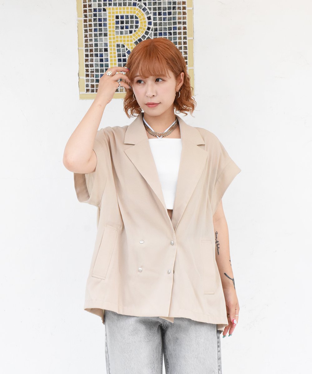 CHIGNONSheer Tailored Vest (Beige)<img class='new_mark_img2' src='https://img.shop-pro.jp/img/new/icons20.gif' style='border:none;display:inline;margin:0px;padding:0px;width:auto;' />