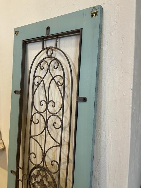 アイアンデコウッドウインドウ | 人気のウォールインテリア