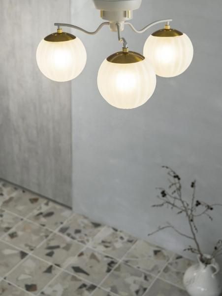 5灯直付けシャンデリア | 高級感と落ち着いた雰囲気を演出 - おうち