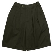 <p>WIDE HALF PANTS / Army green</p>