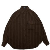 <p>Color-Blocked Striped Shirt / Brown</p>