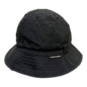 <p>NEWNYLON BELL HAT / Black</p>