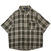 <img class='new_mark_img1' src='https://img.shop-pro.jp/img/new/icons1.gif' style='border:none;display:inline;margin:0px;padding:0px;width:auto;' />RETRO CHECK SHIRT / Grass Green