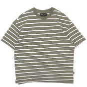 <img class='new_mark_img1' src='https://img.shop-pro.jp/img/new/icons5.gif' style='border:none;display:inline;margin:0px;padding:0px;width:auto;' />STRIPED T-SHIRT / Green
