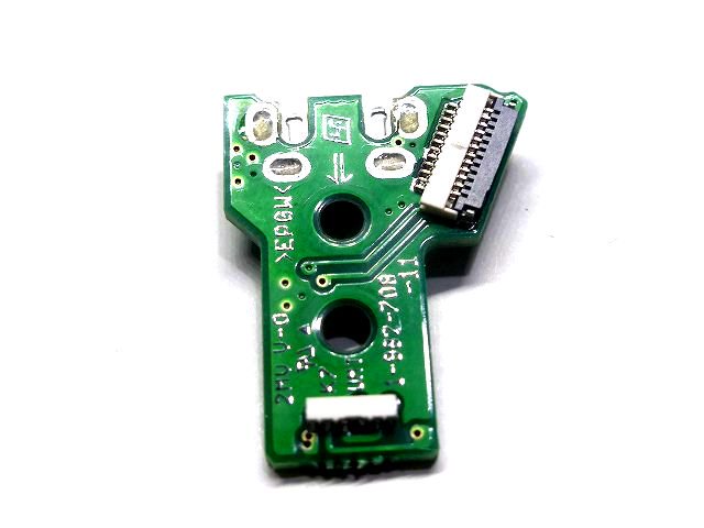 PS4コントローラー　交換部品　JDS-001 給電USBポート