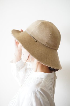<img class='new_mark_img1' src='https://img.shop-pro.jp/img/new/icons48.gif' style='border:none;display:inline;margin:0px;padding:0px;width:auto;' />【mature ha.】raw silk garden hat