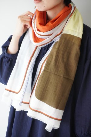 <img class='new_mark_img1' src='https://img.shop-pro.jp/img/new/icons5.gif' style='border:none;display:inline;margin:0px;padding:0px;width:auto;' />【MOISMONT 】Scarf/�592