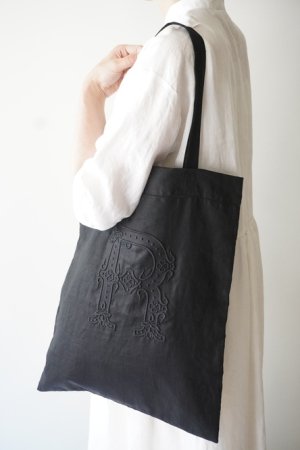 R&D.M.Co-EMBROIDERY BAG