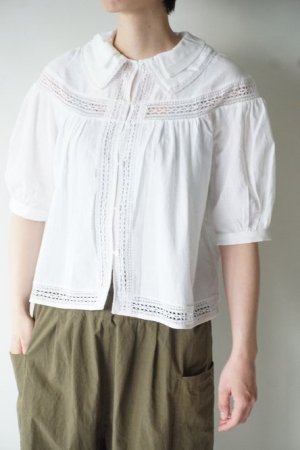 <img class='new_mark_img1' src='https://img.shop-pro.jp/img/new/icons58.gif' style='border:none;display:inline;margin:0px;padding:0px;width:auto;' />Khadi and Co.VENUS A.Plan Cotton Shirt