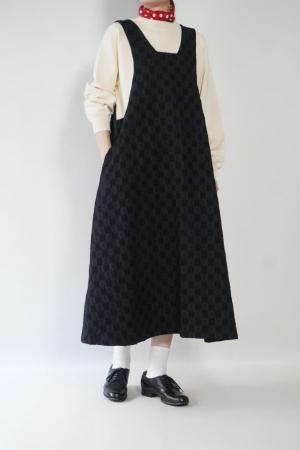 <img class='new_mark_img1' src='https://img.shop-pro.jp/img/new/icons5.gif' style='border:none;display:inline;margin:0px;padding:0px;width:auto;' />【A PIECE OF LIBRARY】ユニオンジャガードオルガワンピース
