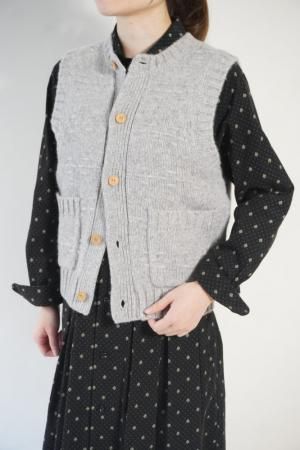 A PIECE OF LIBRARYۥ륭륢ɥ٥
