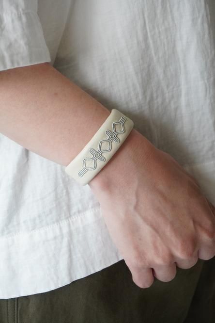 saami crafts ブレスレット saami crafts サーミクラフト ホーンボタン レザー ブレスレット