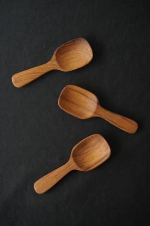 <img class='new_mark_img1' src='https://img.shop-pro.jp/img/new/icons5.gif' style='border:none;display:inline;margin:0px;padding:0px;width:auto;' />warang wayan indonesia SPOON ICE CREAM
