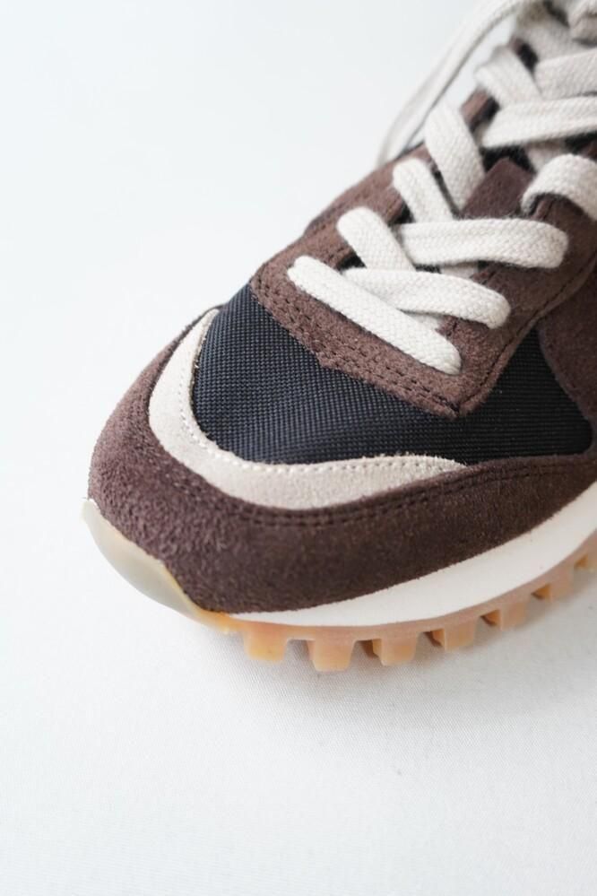 NOVESTA】MARATHON TRAIL BLACK/PRALINE - store room online shop