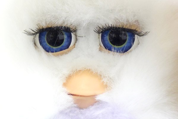 Furby2/ファービー２・ホワイト×パープル・日本語版・未開封 - KNot a