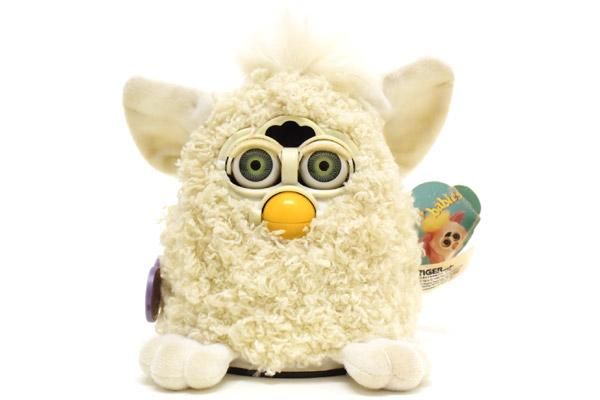 Furby Babies ファービーベイビーズ クリーム ホワイト 英語ver 汚れ おもちゃ屋 Knot A Toy ノットアトイ Online Shop In 高円寺