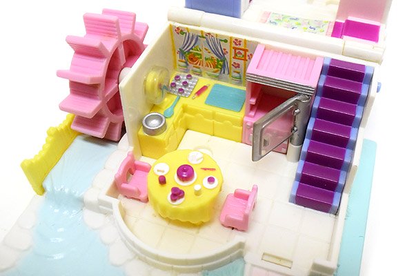 Polly Pocket ポーリーポケット Grandma's Cottage グランマズ