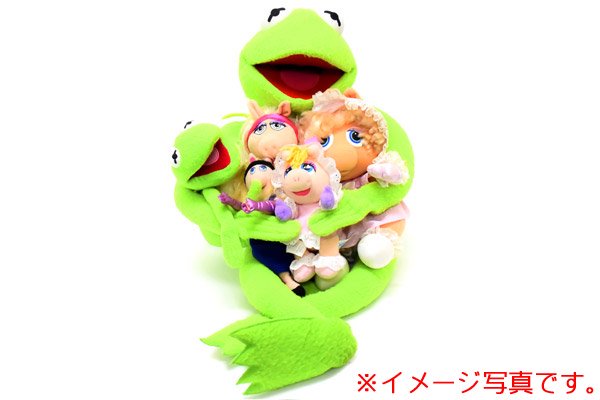 the Muppets/ザ・マペッツ・APPLAUSE/アプローズ 「Kermit the Frog/カーミット・ザ・フロッグ」  特大ぬいぐるみ・95cm(目～つま先) - KNot a TOY/ノットアトイ