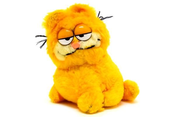 Garfield ガーフィールド R Dakin Company デーキン Plush ぬいぐるみ ガーフィールド 座り 左向き 13 3cm ダメージ おもちゃ屋 Knot A Toy ノットアトイ Online Shop In 高円寺