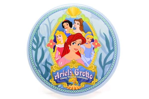 Disney Vintage Button Badge ディズニー ビンテージ缶バッチ Ariel S Grotto Disney Princess Celebration アリエルのグロット おもちゃ屋 Knot A Toy ノットアトイ Online Shop In 高円寺