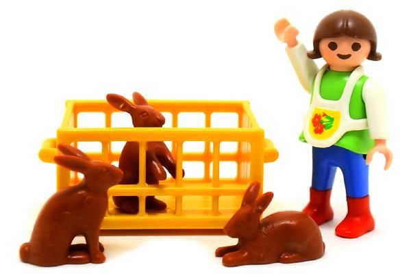 Playmobil/プレイモービル・Farm/ファーム 「Girl Feeding Rabbit