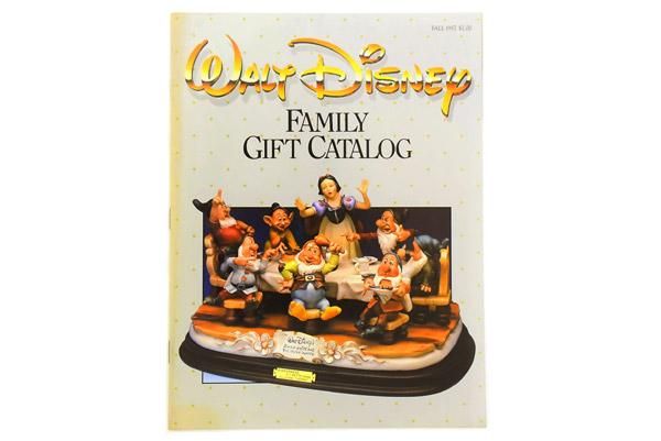 Walt Disney Family Gift Catalog ウォルトディズニー ファミリーギフトカタログ 1987年 雑誌 ダメージ有 おもちゃ屋 Knot A Toy ノットアトイ Online Shop In 高円寺