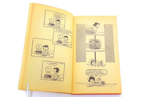 洋書 THE BIG BOOK PEANUTS The Big Book of Peanuts: All the Daily Strips from the 1990s