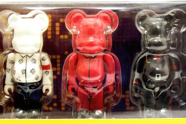 MEDICOM TOY/メディコムトイ・BE＠RBRICK/ベアブリック100％３体セット 