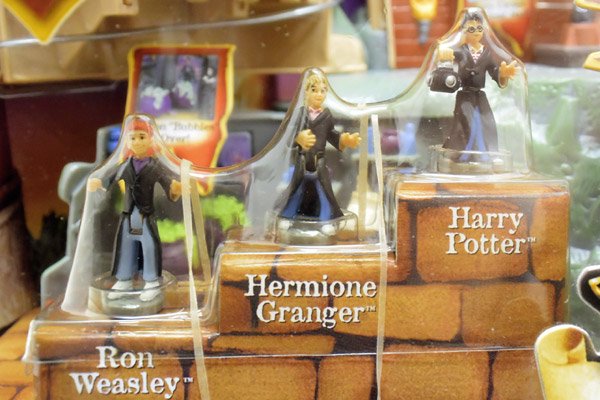 Harry Potter/ハリーポッター・Mattelマテル・HOGWARTS SCHOOL DELUXE ELECTRONIC  PLAYSET/ホグワーツスクールデラックスエレクトロニクプレイセット - KNot a TOY/ノットアトイ