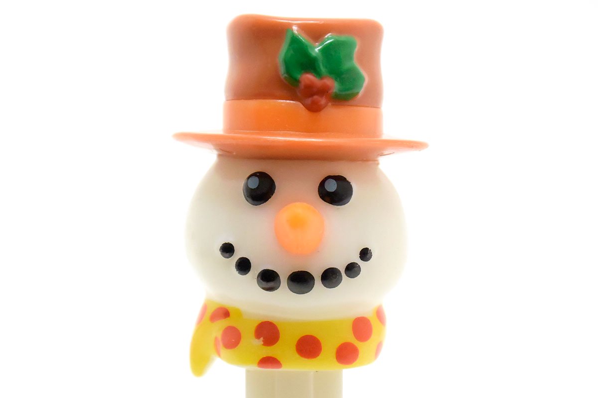 最大86%OFFクーポン PEZ Snowman Christmas Dispenser ペッツ 雪だるま