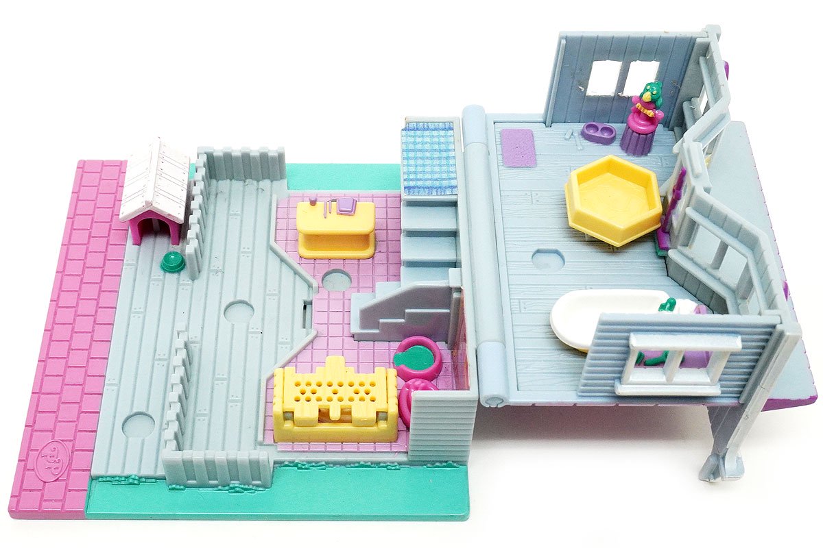 ポーリーポケット |?Polly Pocket Mini Toys, Camp Adventure Llama