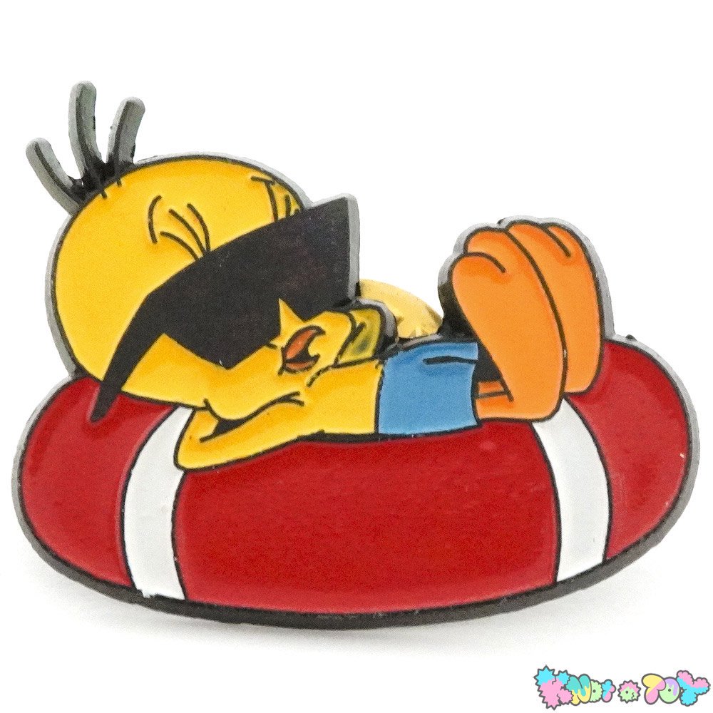 WB/ワーナーブラザーズ・Looney Tunes/ルーニーテューンズ・SEDESMA・Pins/ピンズ/ピンバッジ 「Tweety/トゥイーティー・Float  Ring/浮き輪」 1999年 - KNot a TOY/ノットアトイ