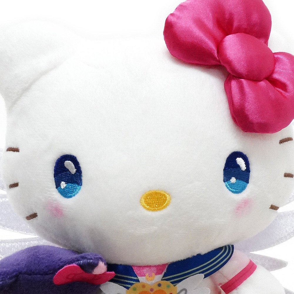 Hello Kitty/ハローキティ・Plush/ぬいぐるみ・Sailor Moon/美少女戦士セーラームーンCosmos・高さ(座った状態で)約18cm・2023年  - KNot a TOY/ノットアトイ