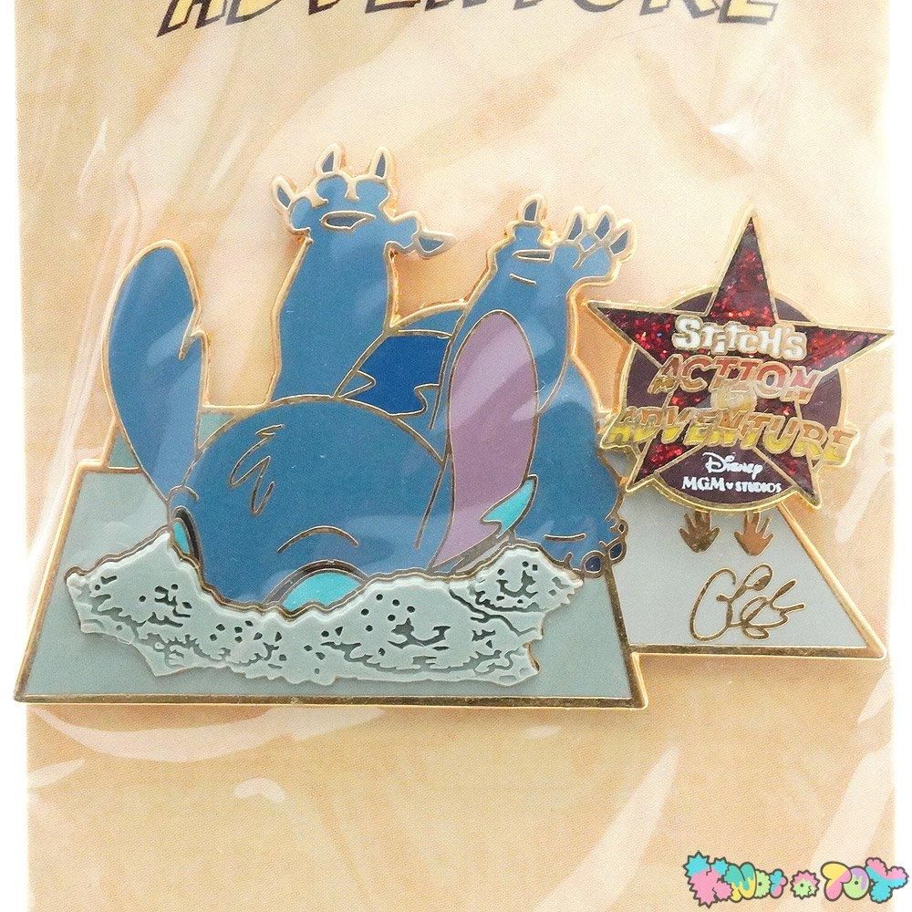 スティッチ　ピンバッジ Disney Auctions/ディズニーオークションズ・Pin＆Medal+Lanyard